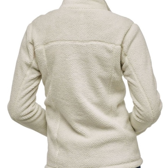 Women’s medium Patagonia quarter button up pet and smoke free - Picture 3 of 6